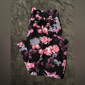 LIVI Active by Lane Bryant High-Rise Floral Leggings
